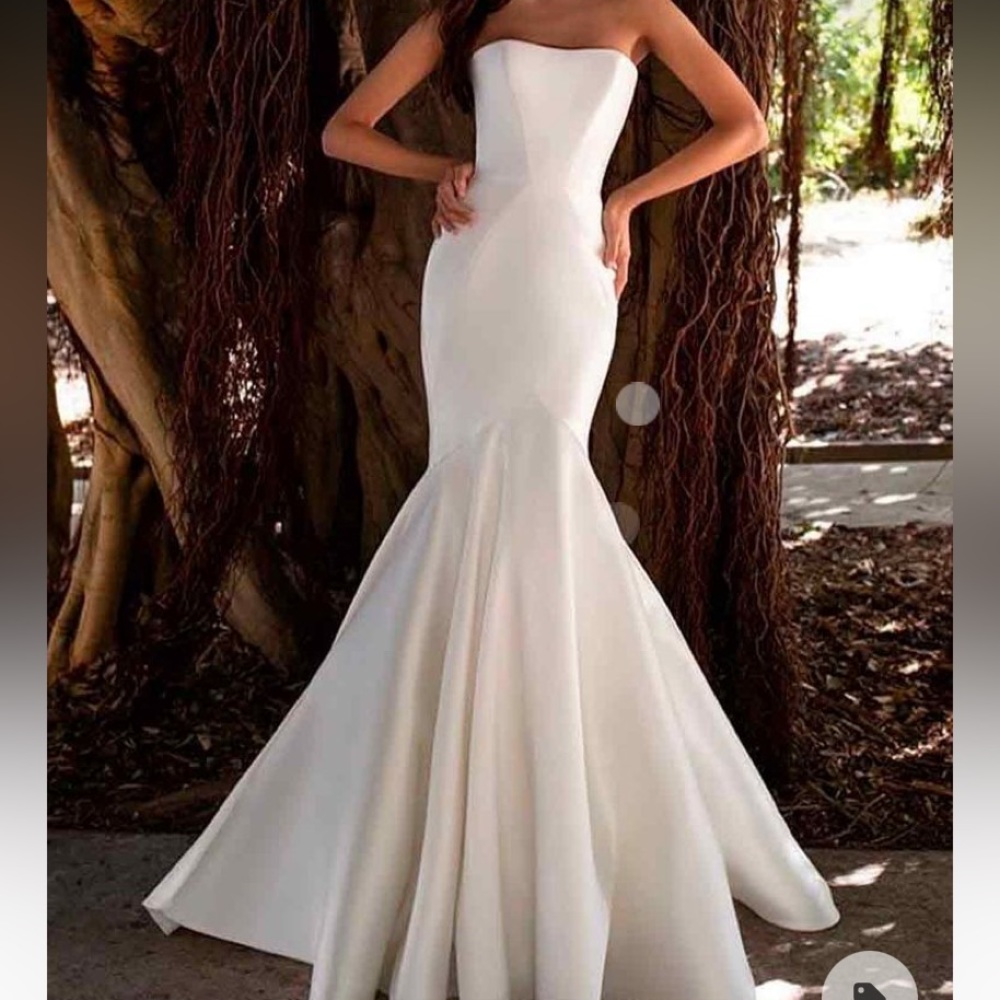 Oberon pronovias wedding dress